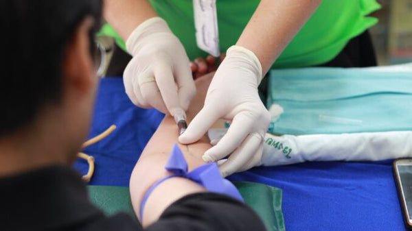 De Vagabond, has recently sponsored a Blood Donation Camp to support Cancer patients. | devagabonds