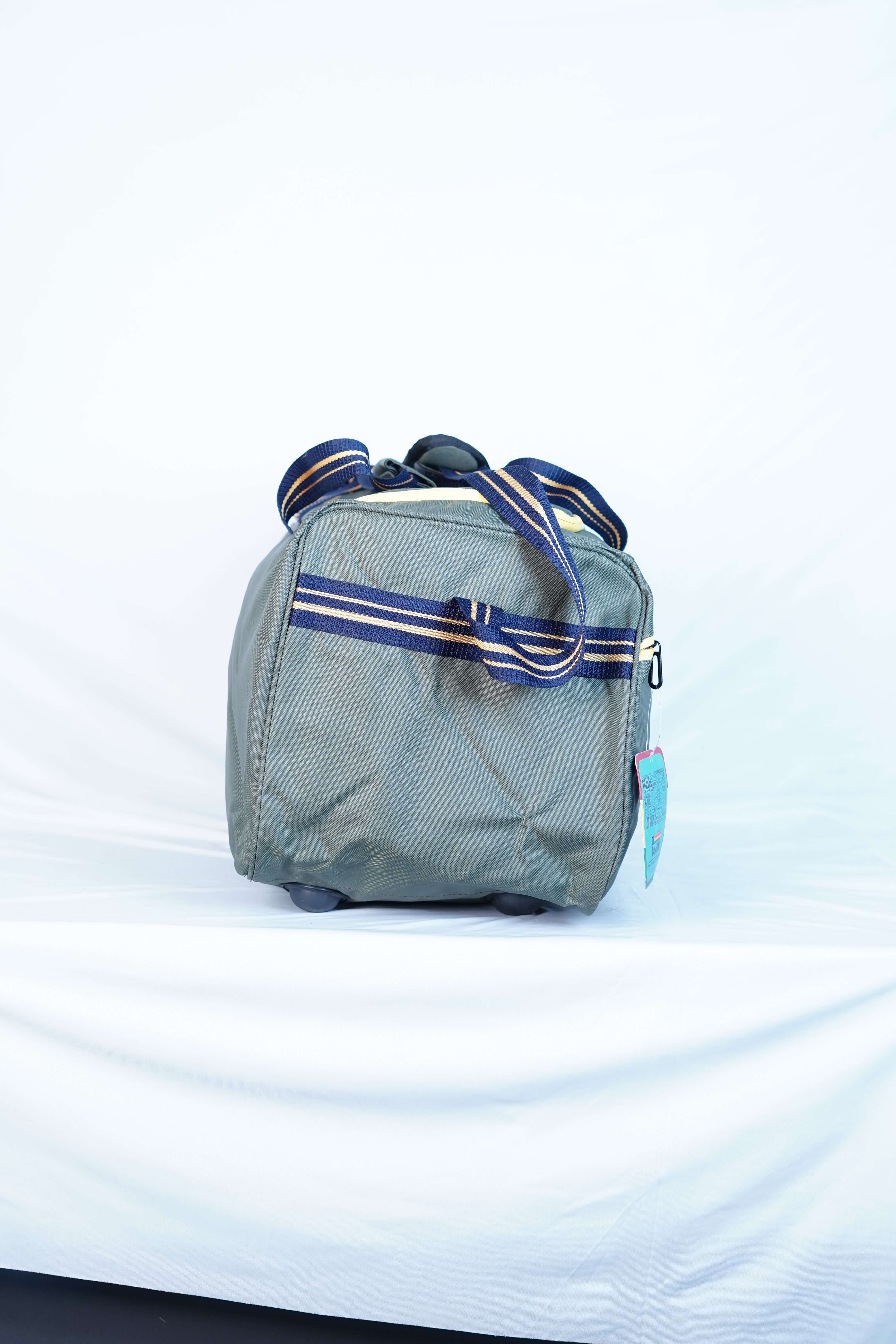 IronDuff 59 cm Duffle Travelling Bag 45 ltrs